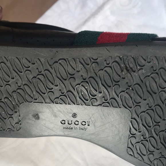 RARE GUCCI ACES, DISCONTINUED, RED, BLACK, & GREEN - Picture 6 of 7